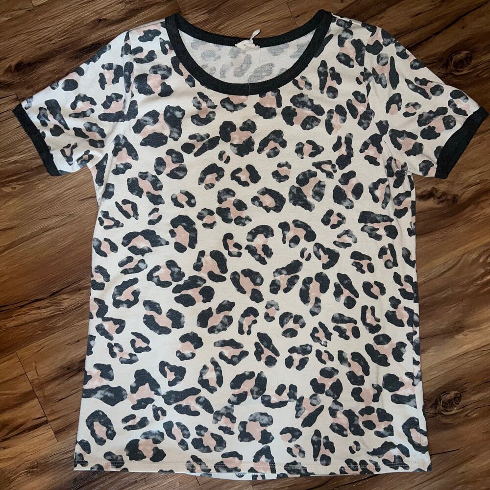 5/$25 Animal Leopard Cheetah Print Short Sleeve Comfy Lightweight T-Shirt Sz XL